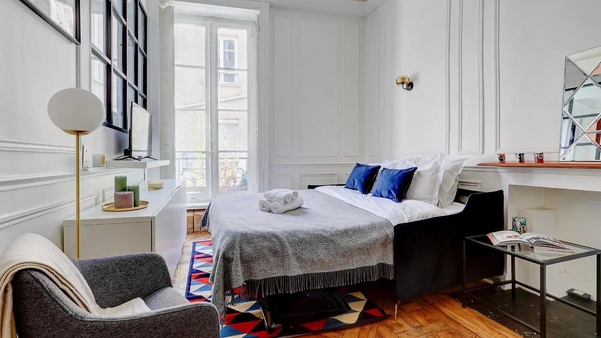 Bnbnova - Heart Of Le Marais Parijs